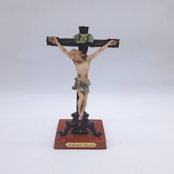 Jesus On The Cross -New Vintage Resin Crucifix - Picture 1 of 11